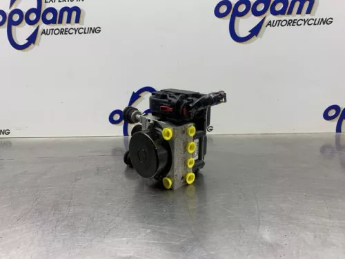 ABS Pomp-8355936
