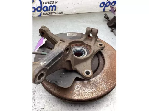 Fusee rechts-voor-8326103