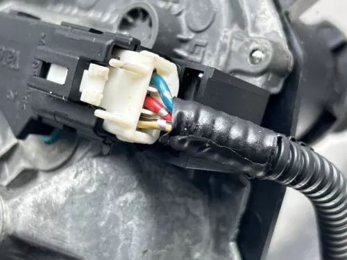 Ruitenwissermotor achter-8376777