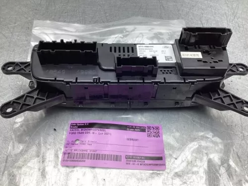 Kachel Bedieningspaneel-8369705