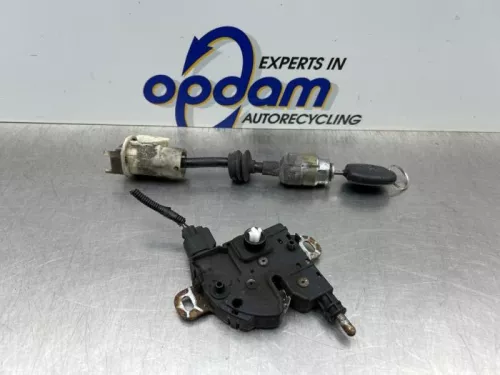 Slotmechaniek Motorkap-8388794