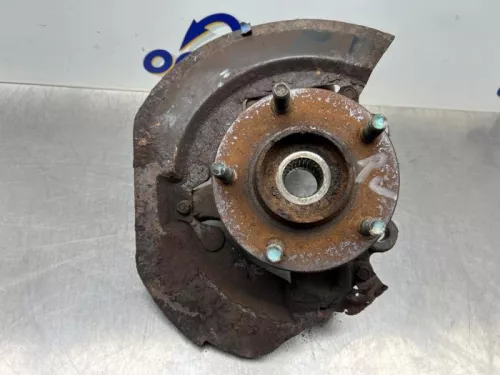 Fusee rechts-voor-8377652