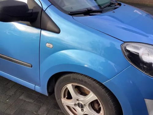 Scherm rechts-voor-8402099