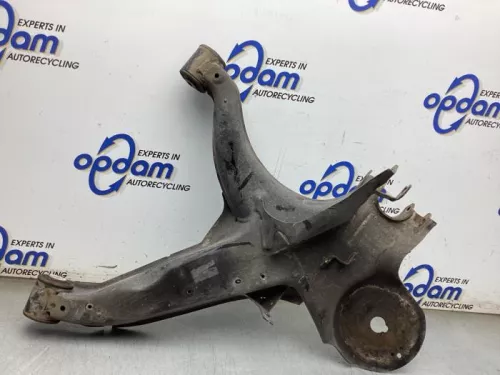 Draagarm rechts-achter-8398789