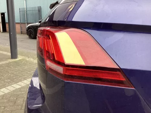 Achterlicht rechts-8413729