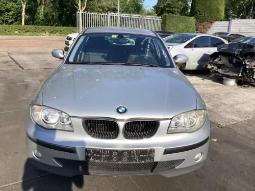 Koplamp links-8326291