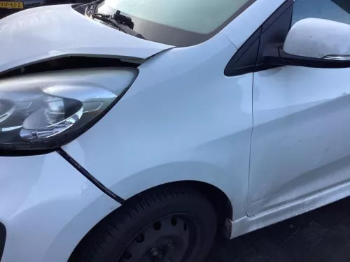 Scherm links-voor-8419960