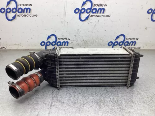 Intercooler-8274393