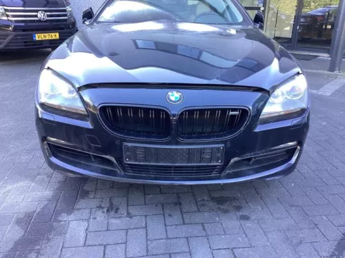 Voorbumper-8442178