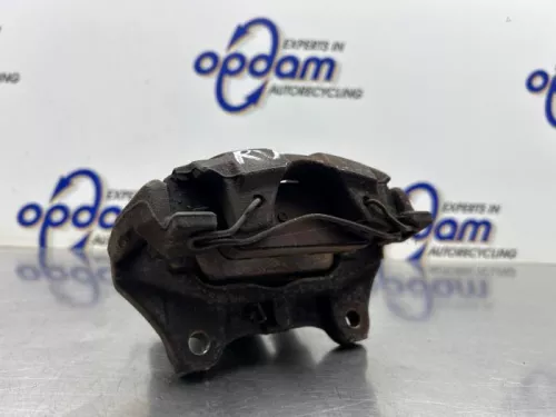 Remklauw (Tang) rechts-voor-8357940