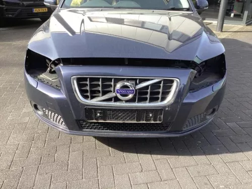 Voorbumper-8438393