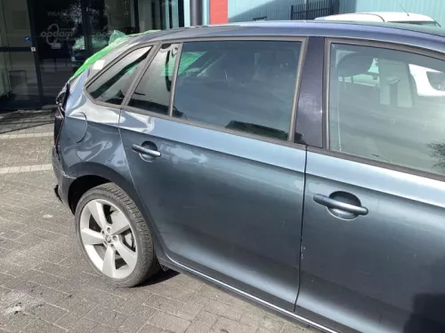 Portier 4Deurs rechts-achter-8422639