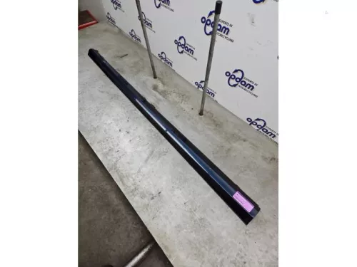 Zijskirt rechts-8274391