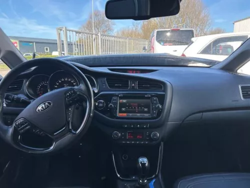 Dashboardkastje-8435309