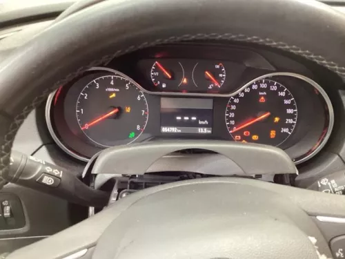 Kilometerteller KM-8396830