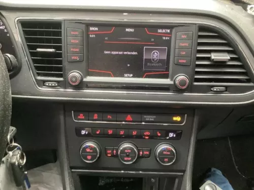 Display Multi Media regelunit-8233306