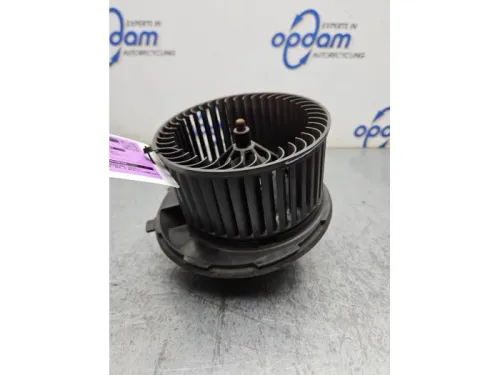 Kachel Ventilatiemotor-8402519