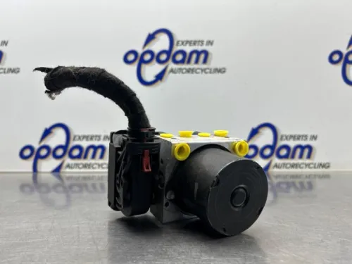 ABS Pomp-8483327