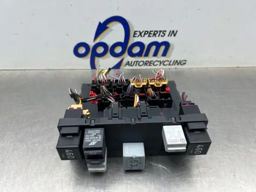 Computer Body Control-8271547