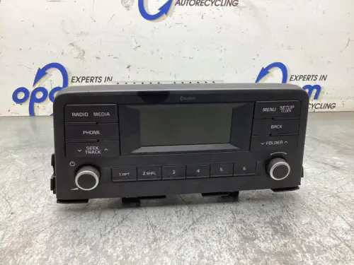 Radio-8432754