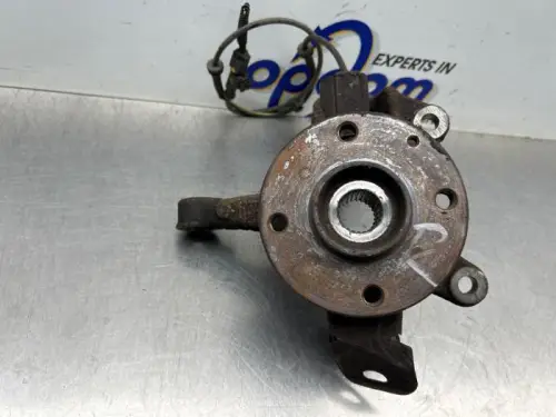 Fusee rechts-voor-8513318