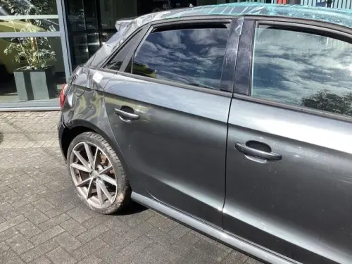 Portier 4Deurs rechts-achter-8513053