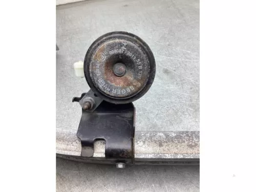 Bumperframe voor-8272279 (22086518)
