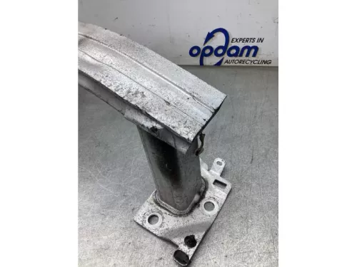 Bumperframe voor-8272279 (22086518)