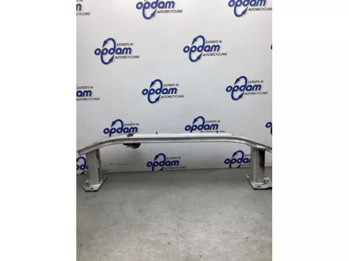 Bumperframe voor-8272279 (22086518)