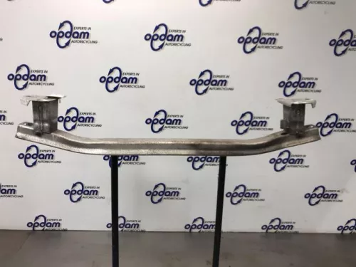 Bumperframe voor-7619495 (16919404)