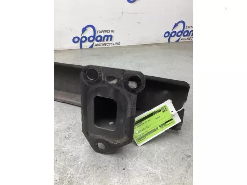 Bumperframe voor-8260764 (22234542)