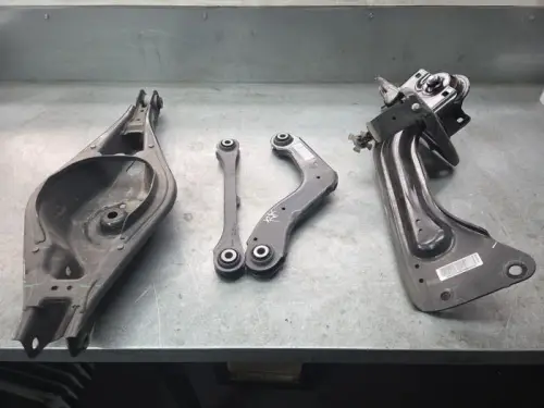Draagarm rechts-achter-8292493