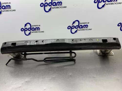 Bumperframe voor-8203352 (21670468)