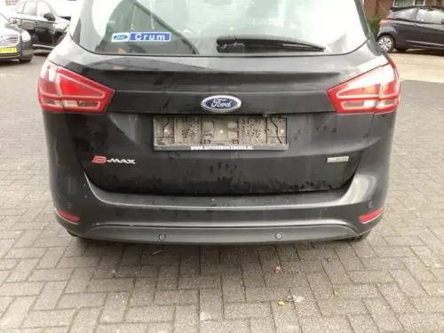 Achterbumper-8511578