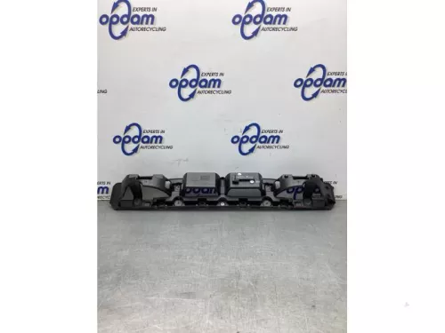 Bumpersteun midden-achter-8202418
