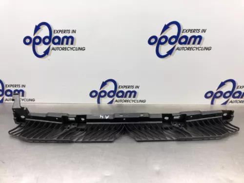 Bumpersteun midden-achter-8250005