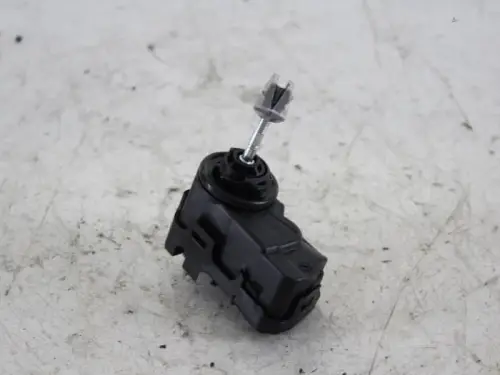 Koplampmotor-7588638