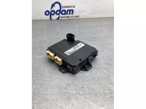 Central electronic module-8215672