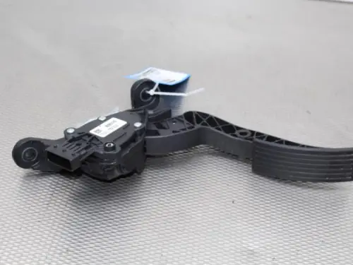 Gaspedaalpositie Sensor-7882529