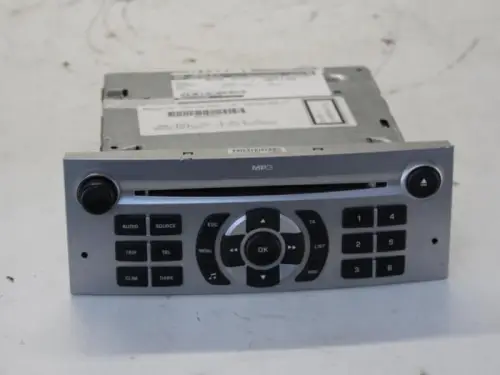 Radio-7880441