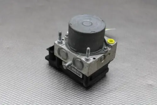 ABS Pomp-7767017