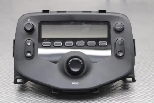 Radio-7610888