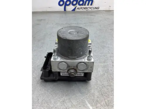 ABS Pomp-7920878