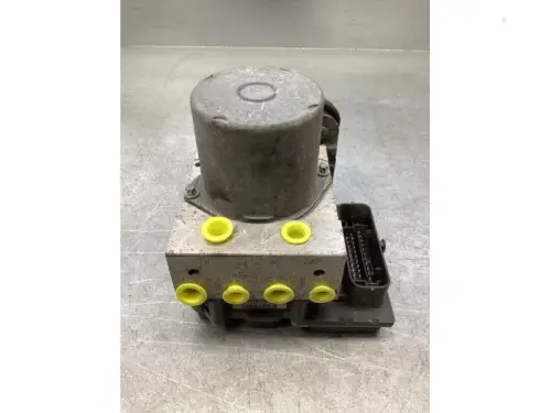 ABS Pomp-8038252