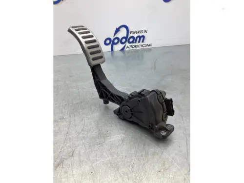 Gaspedaalpositie Sensor-7741163