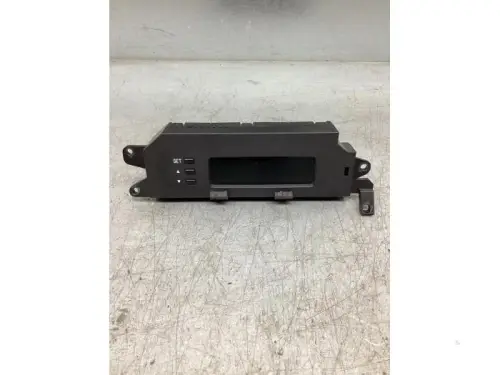 Display Interieur-7715483