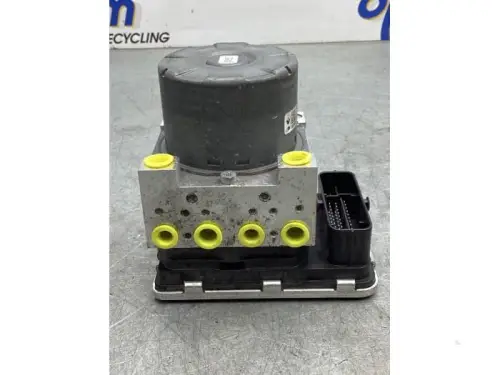 ABS Pomp-7745081