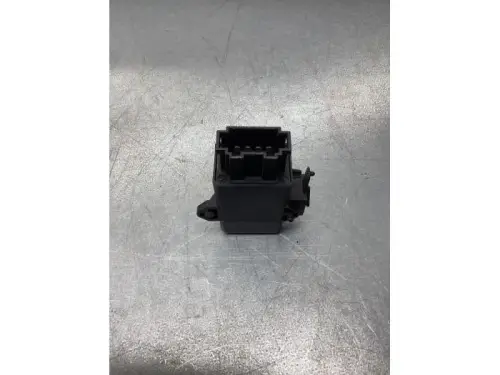 Stoelverwarmings module-7868537