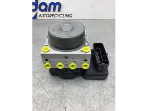 ABS Pomp-7975380