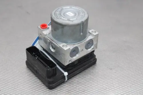 ABS Pomp-7879901